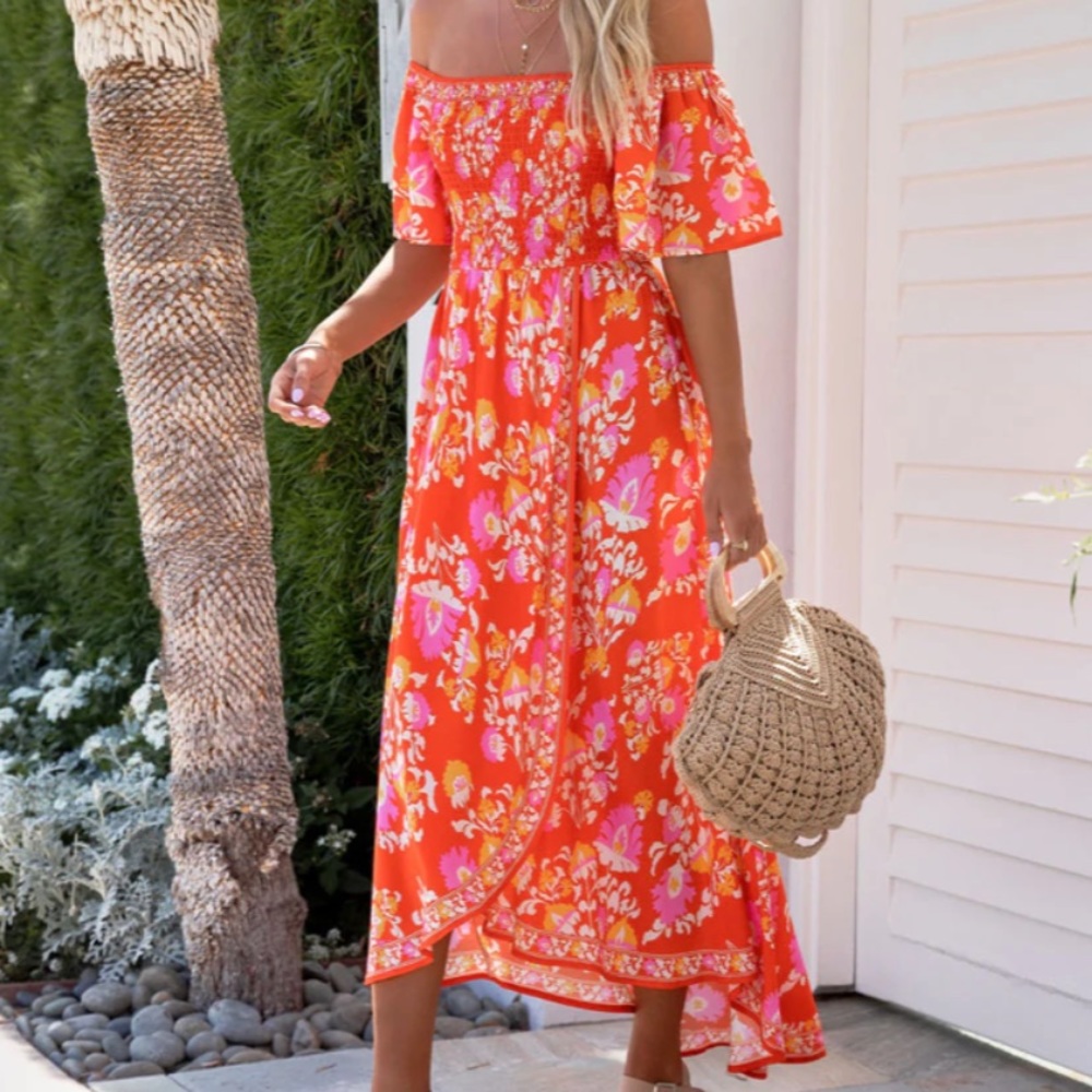 NWT VICI SALOMEA OFF THE SHOULDER FLORAL MIDI DRESS